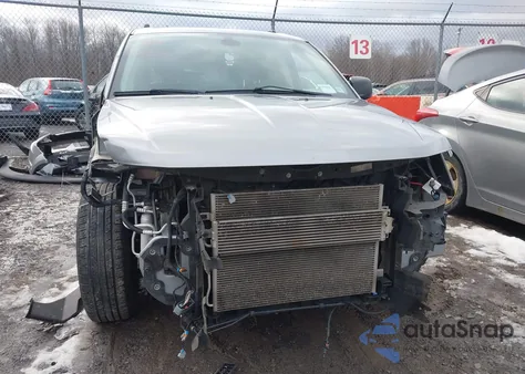 2018 Dodge Journey Se z USA, uszkodzony, nr VIN 3C4PDCAB0JT381986